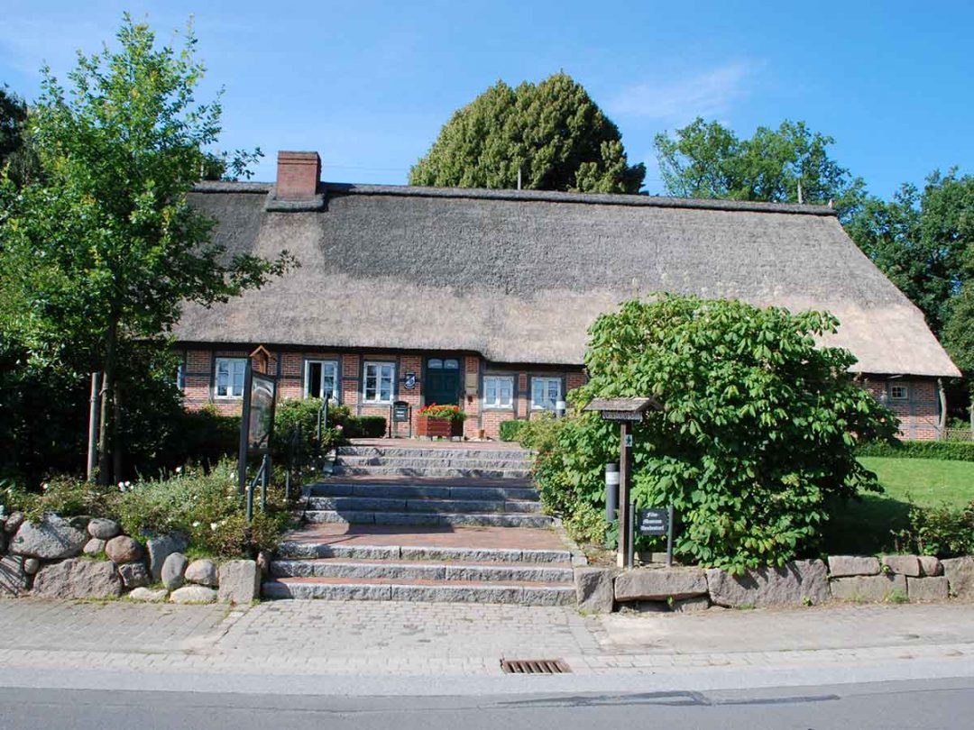 Kultur für Bendestorf: Konzerte, Kindertheater, Lesungen, Dorfverschönerungen uvm. im Makens Huss