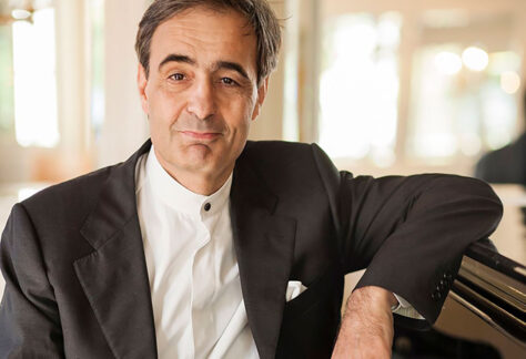 Paul Gulda kommt zu den Klaviertagen in Bendestorf