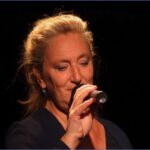 Loes Snijders singt Chansons