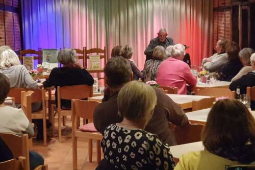 Grühnkohl und Platt im Makens Huus