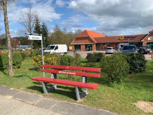 Mitfahrerbank in Bendestorf